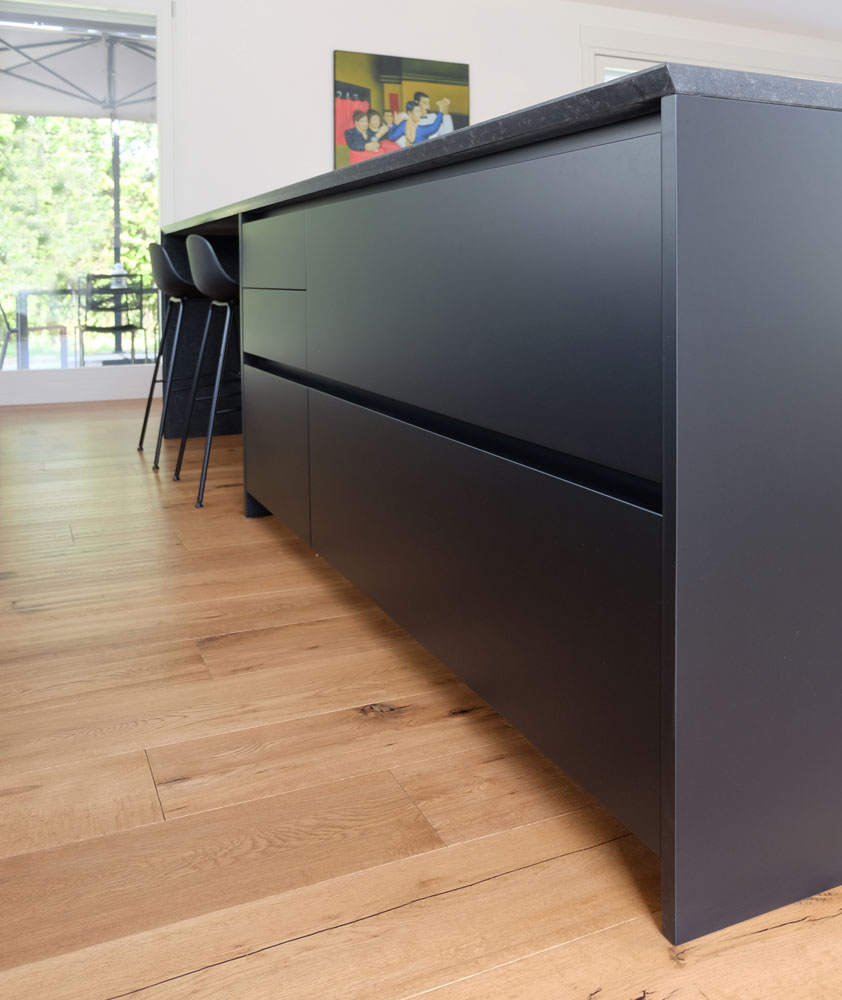 Cuisine sur mesure haut de gamme laquée mat – Lyon – Moodus