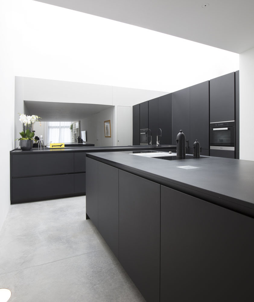 Cuisine sur mesure haut de gamme noire – Saint Didier au Mont D’Or – Moodus